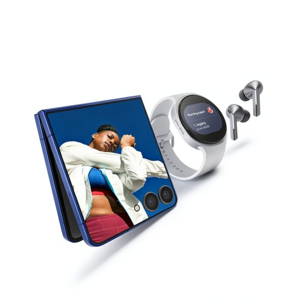 Samsung Galaxy Z Flip7 Unlocked Smartphone Foldable Design-8