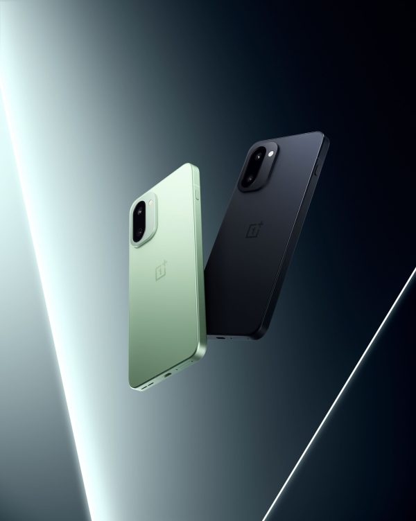 OnePlus 15R Smartphone Snapdragon 8 Gen 5 165Hz Display-17
