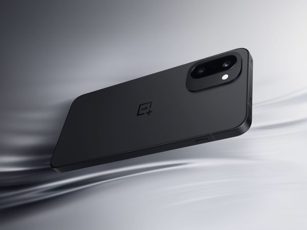 OnePlus 15R Smartphone Snapdragon 8 Gen 5 165Hz Display-15